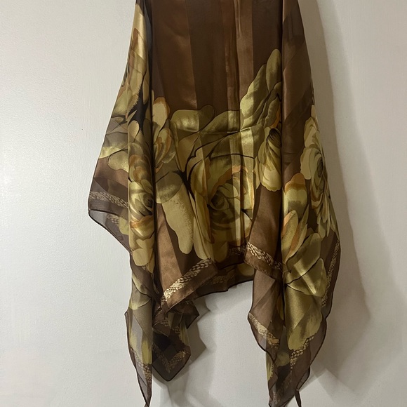 Oscar De La Renta Scarf - Picture 1 of 3